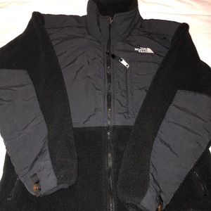 Black North face jacket